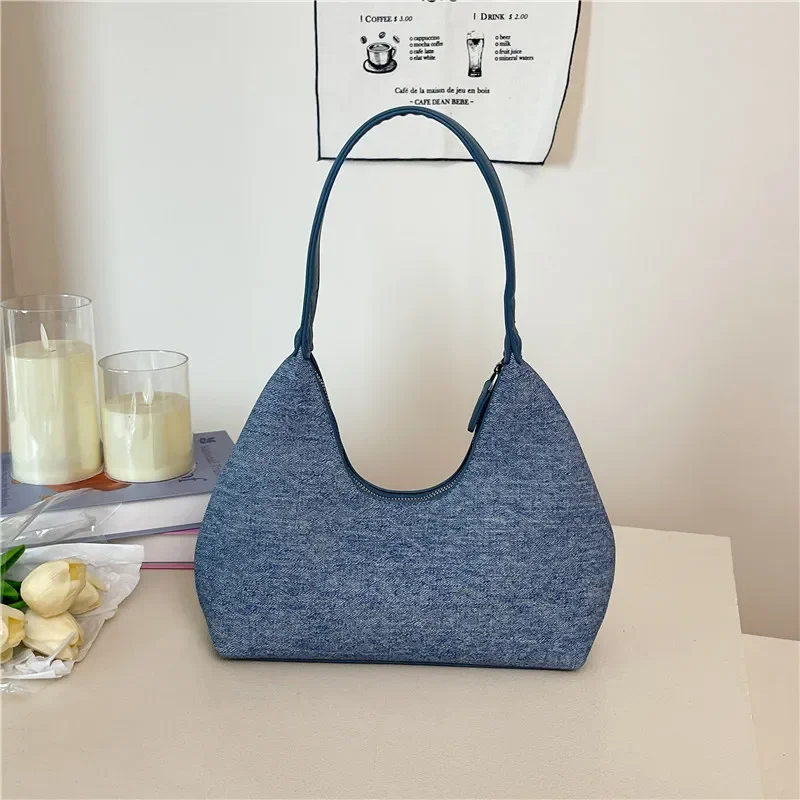 2025 New Crossbody Bag - Quilted Leather, Simple Retro Twisted Flower, Casual & Practical for Travel & Commute