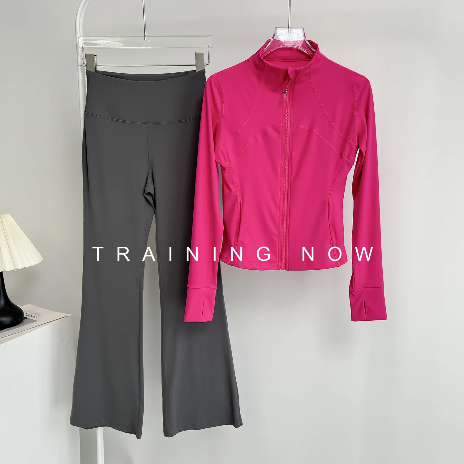 بدلة رياضية للنساء في الخريف والشتاء بياقة واقفة وتدريبات البيلاتيس وسترة يوجا عالية الخصر لرفع الورك والجري #5