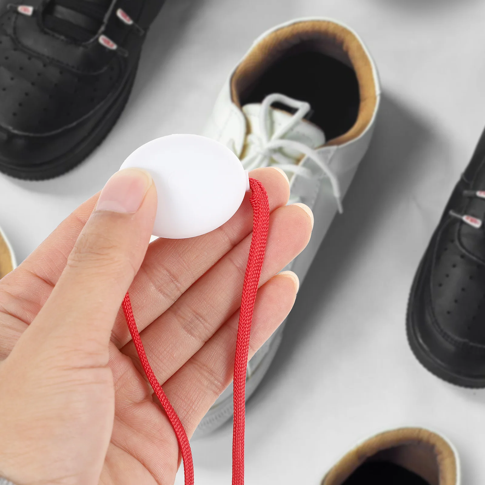 

1Pair LED Luminous Shoelaces Fluorescent Shoe Laces Stylish Luminous Design Durable Comfortable Unique Gift Idea for Friends