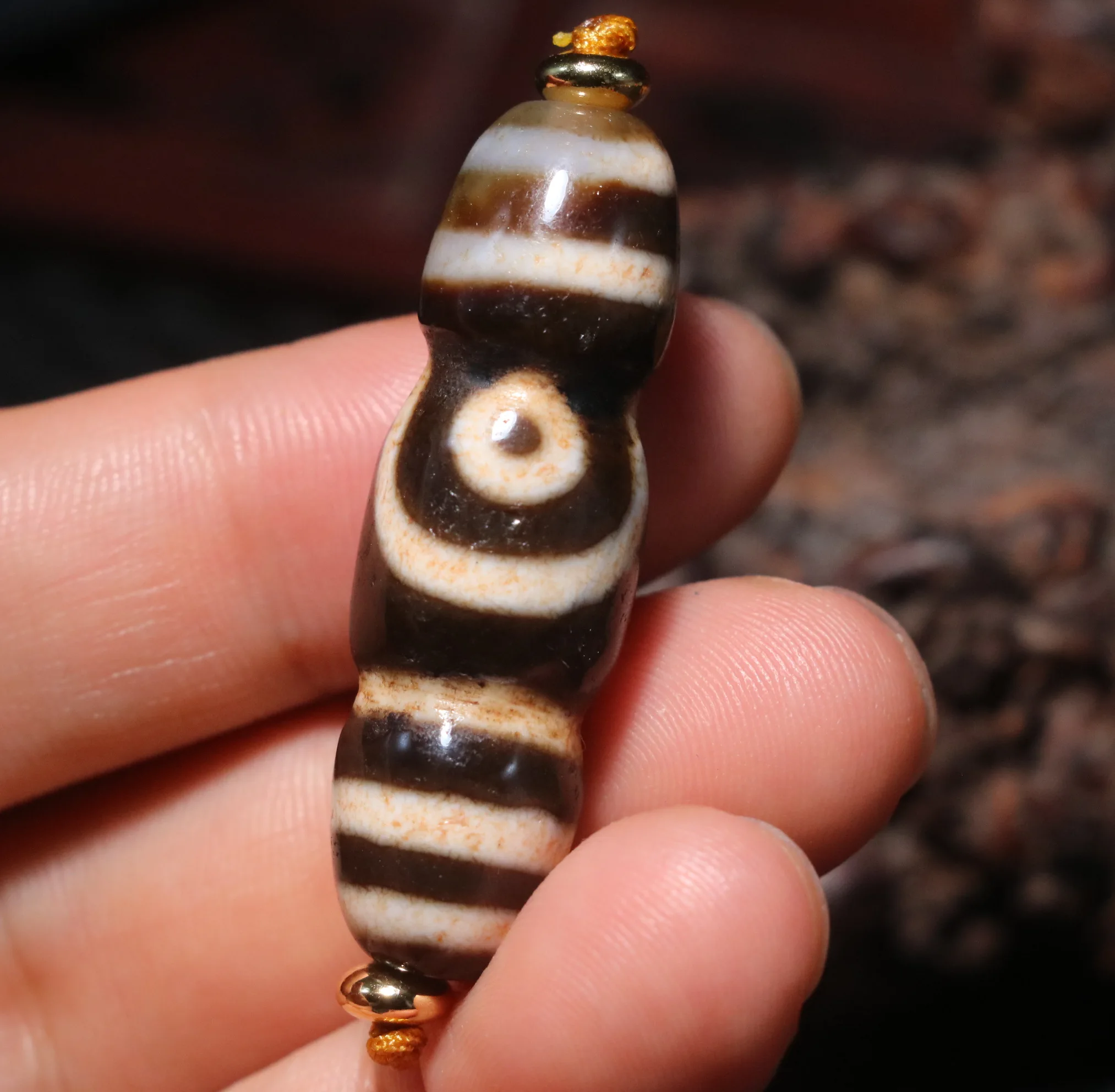 Magic Energy Tibetan Top Old Agate Ruyi 2 Eyed 4 Line Lotus Shape dZi Bead Size Fit For Making Bracelet For Jewelry Treasure A23