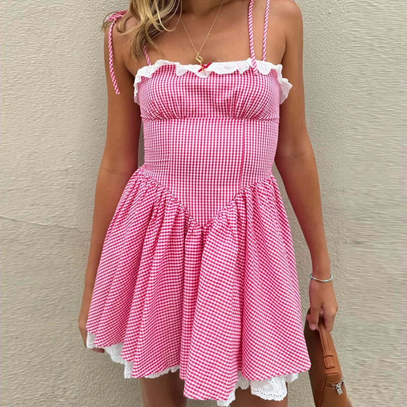 เดรสทรงเอลายสก็อตแต่งลูกไม้สไตล์วินเทจ Y2K ชุดมินิเดรสลายตารางสำหรับผู้หญิง สายเดี่ยวผูกโบว์ ชุดคอสตูมฮาโลวีน เดรสสายเดี่ยวสั้น