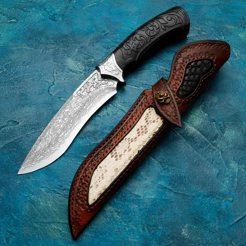 Premium Handmade Folding Hunting Knife with High Quality Japanese VG 10 Damascus Steel