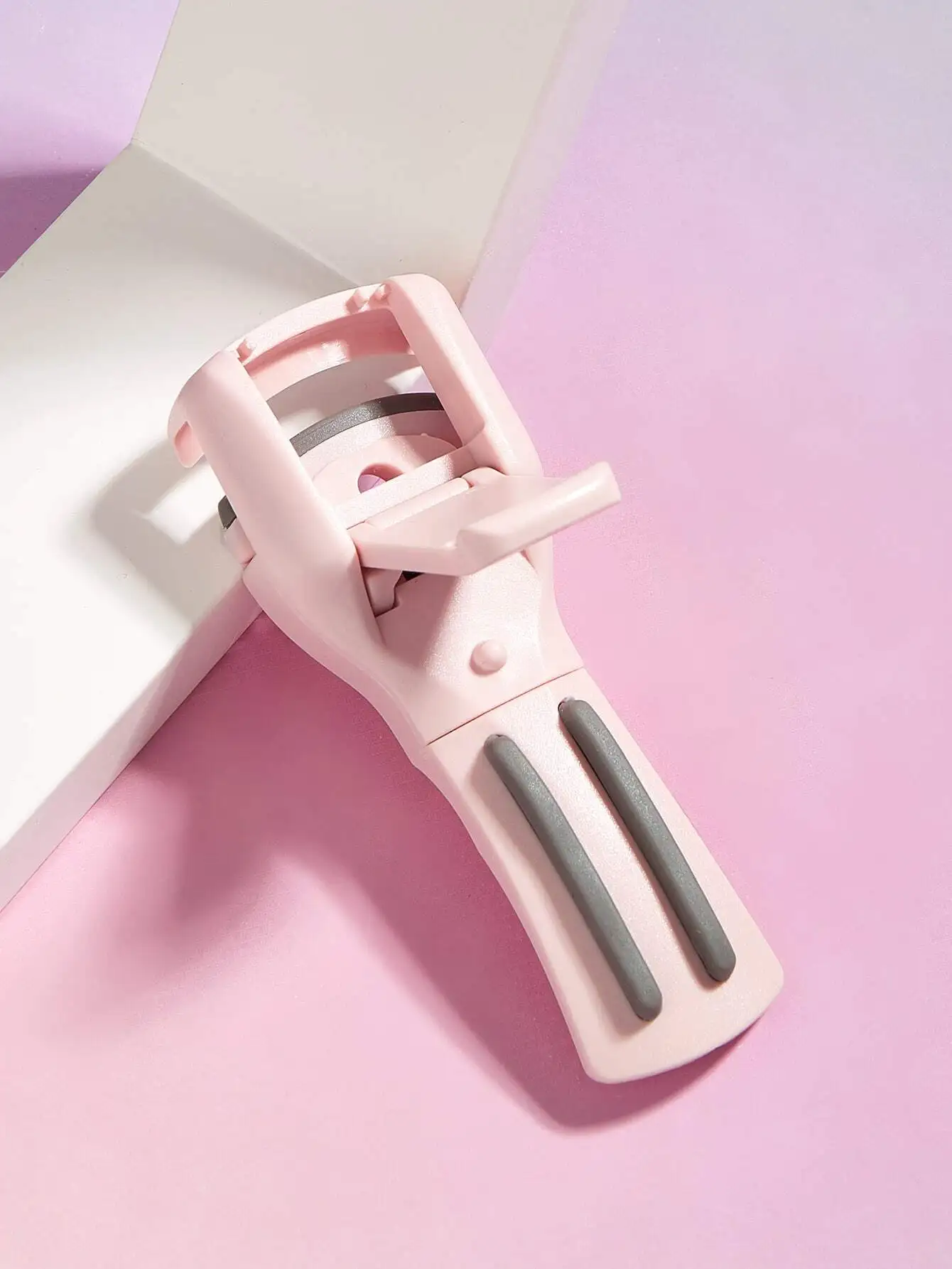 1pc Eyelash Curler,Eyelash Curler, Vegan Makeup Tool, Creates Eye-Opening & Lifted Lashes, Lash Curler Includes Additional Rubber Replacement Pad,Portable Compact Plastic Partial Makeup Curler,Makeup,Cheap,Room Decor,Vanity,Travel sb2202164263633303