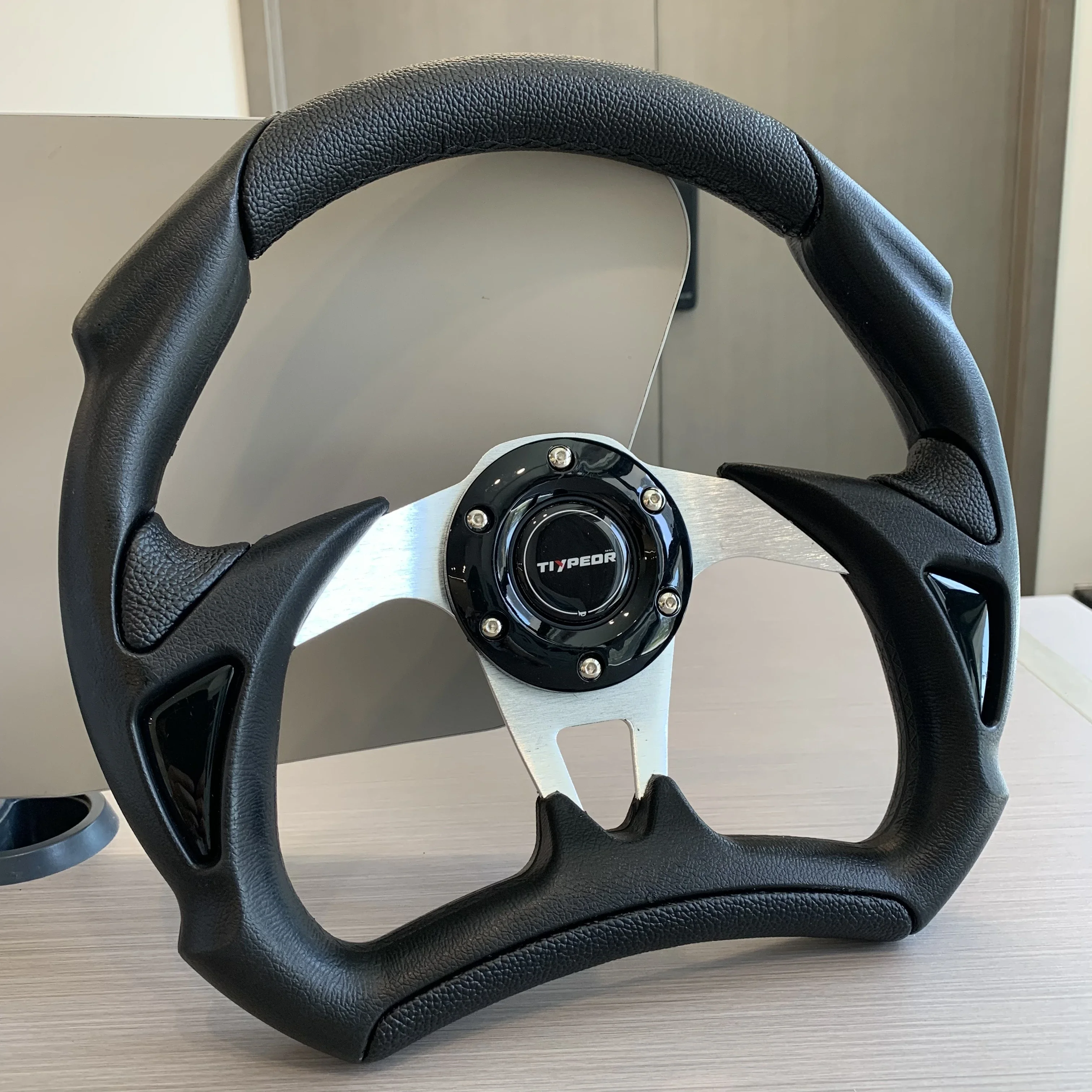 

Tiypeor 320mm Universal Pvc Steering Wheel for Racing Cars Flat Bracket for Sim Game