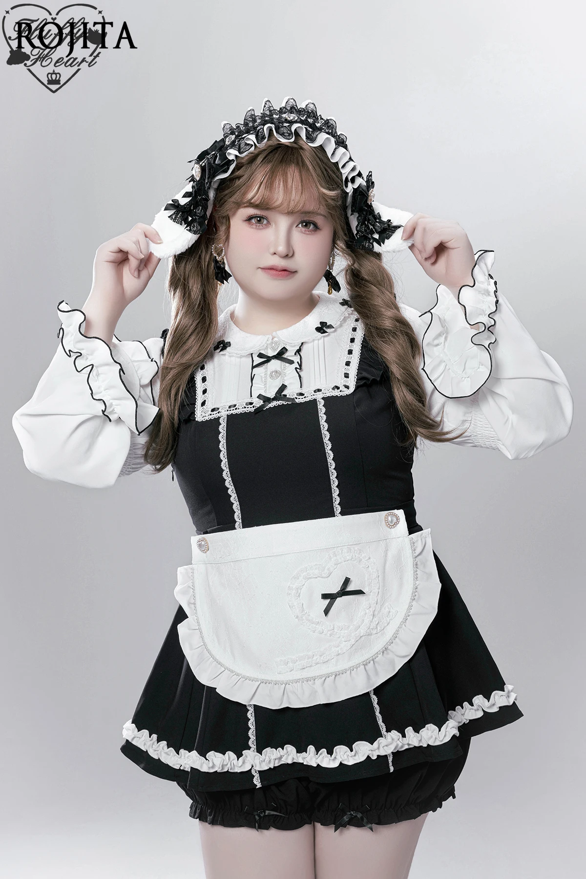 

Japanese Style Black Suit Maid Detachable Apron Cute Set Women's Outfits Long Sleeve Tops + Shorts + Apron