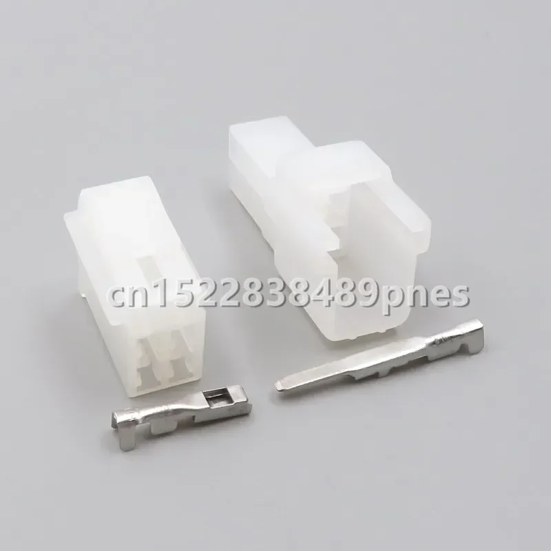 4 Pole 6090-1011 6090-1041 A66 Auto Electrical Socket For Car Wiring Harness Connector