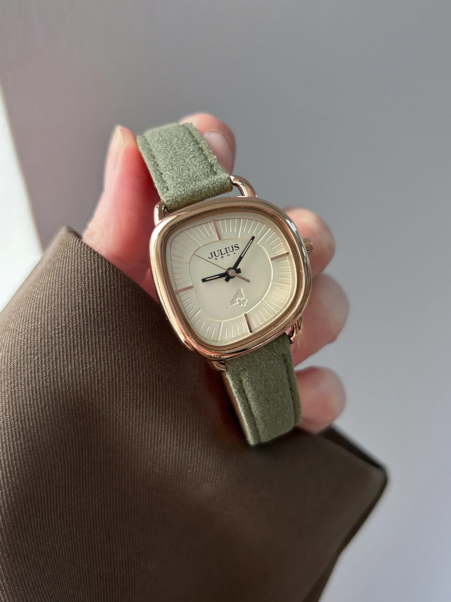 

High quality luxury watch women's watch2025new watch light luxury small green watch birthday gift gift for women Original gifts