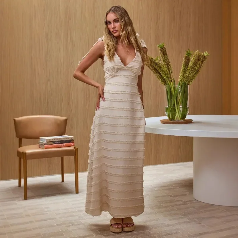Aラインエンパイアウエスト エレガントヴィンテージ ジェントルフォーマル テクスチャードレス レディース 2025 夏 結婚式 ゲスト Vネック ノースリーブ ロング マキシ