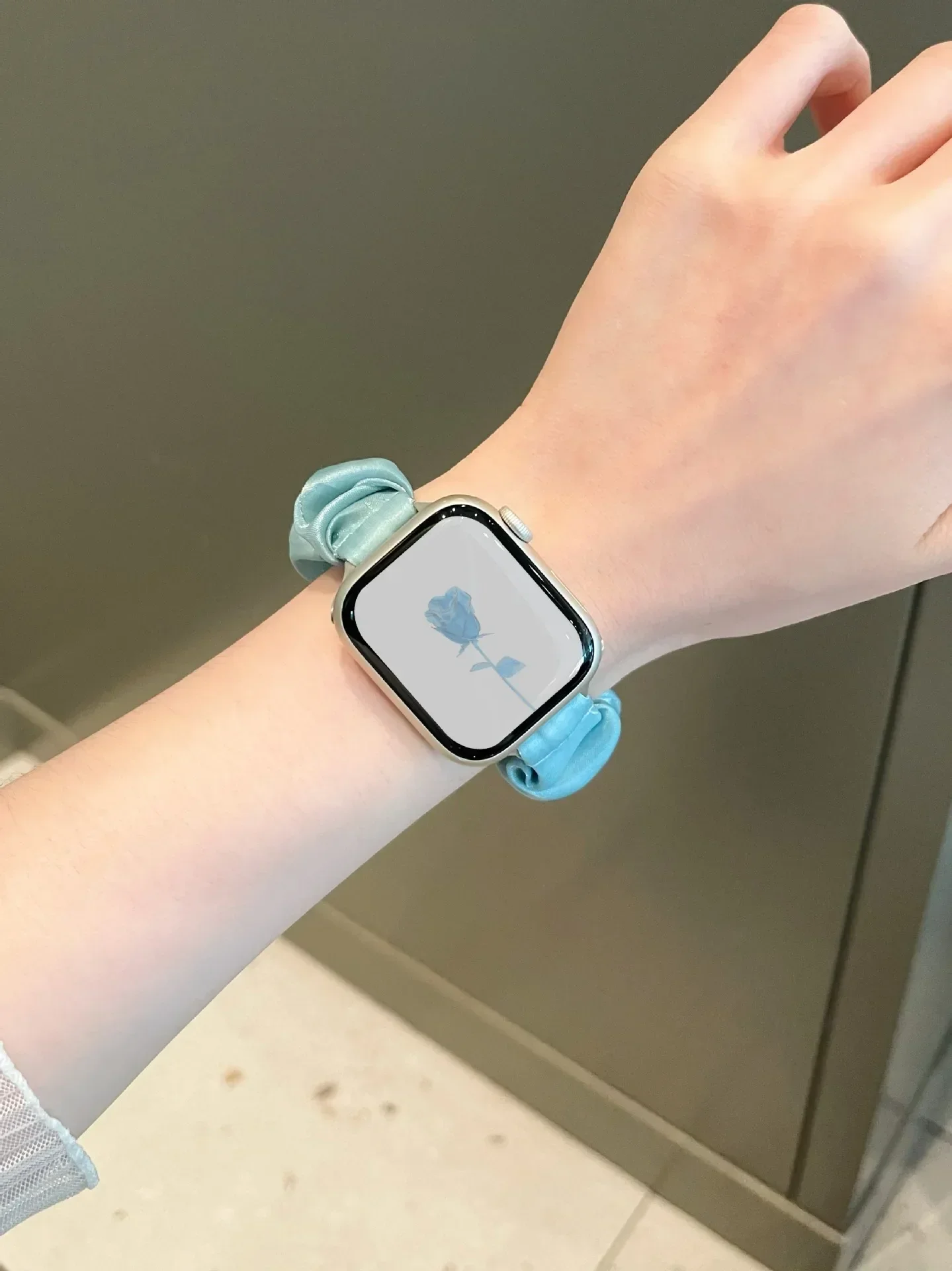 Compatible for Apple Watch Band Scrunchie 38/40/41mm42/44/45mm Cute Elastic Solo Loop Bands Women Bracelet Strap