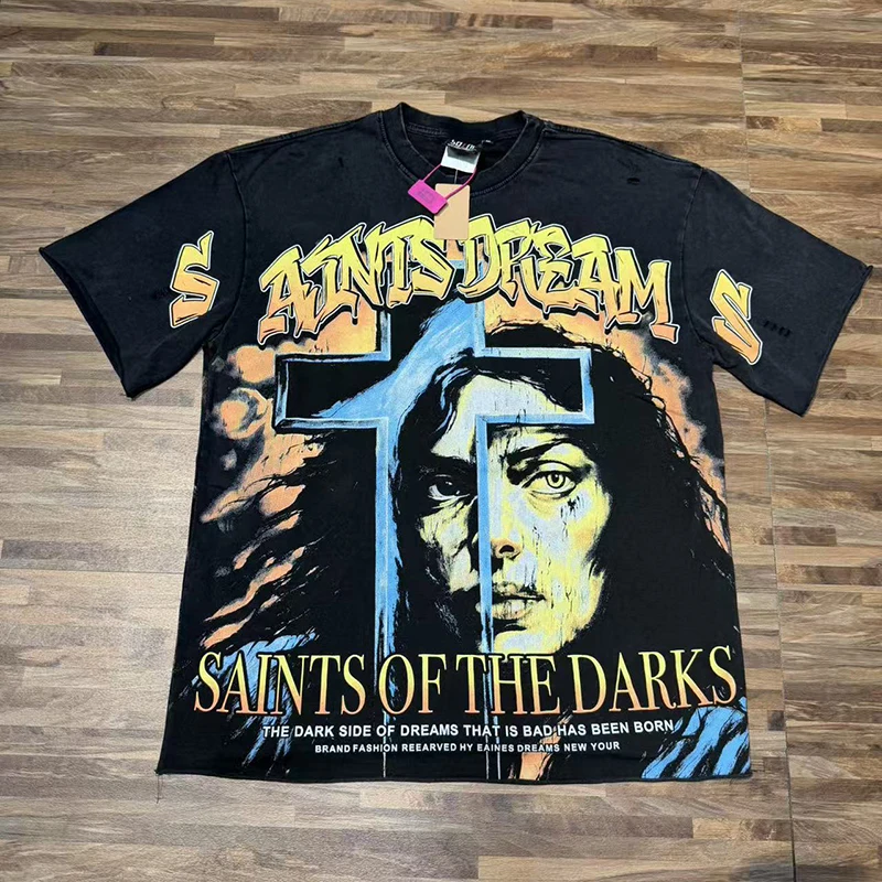 Saint T-Shirt Vintage Washed Cross Portrait Praying Hands Graphic High Street Trendy Fashion Men Women Short Sleeve