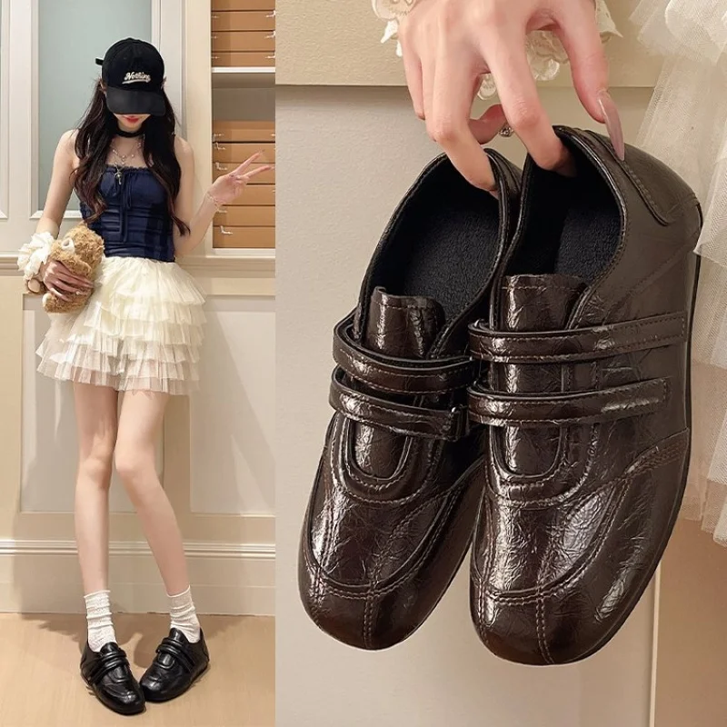 

Женские туфли без каблука, лоферы на липучке, мягкие и дышащие туфли для ходьбы, повседневная обувь для весеннего сезона, для ежедневных поездок на работу и учебы.