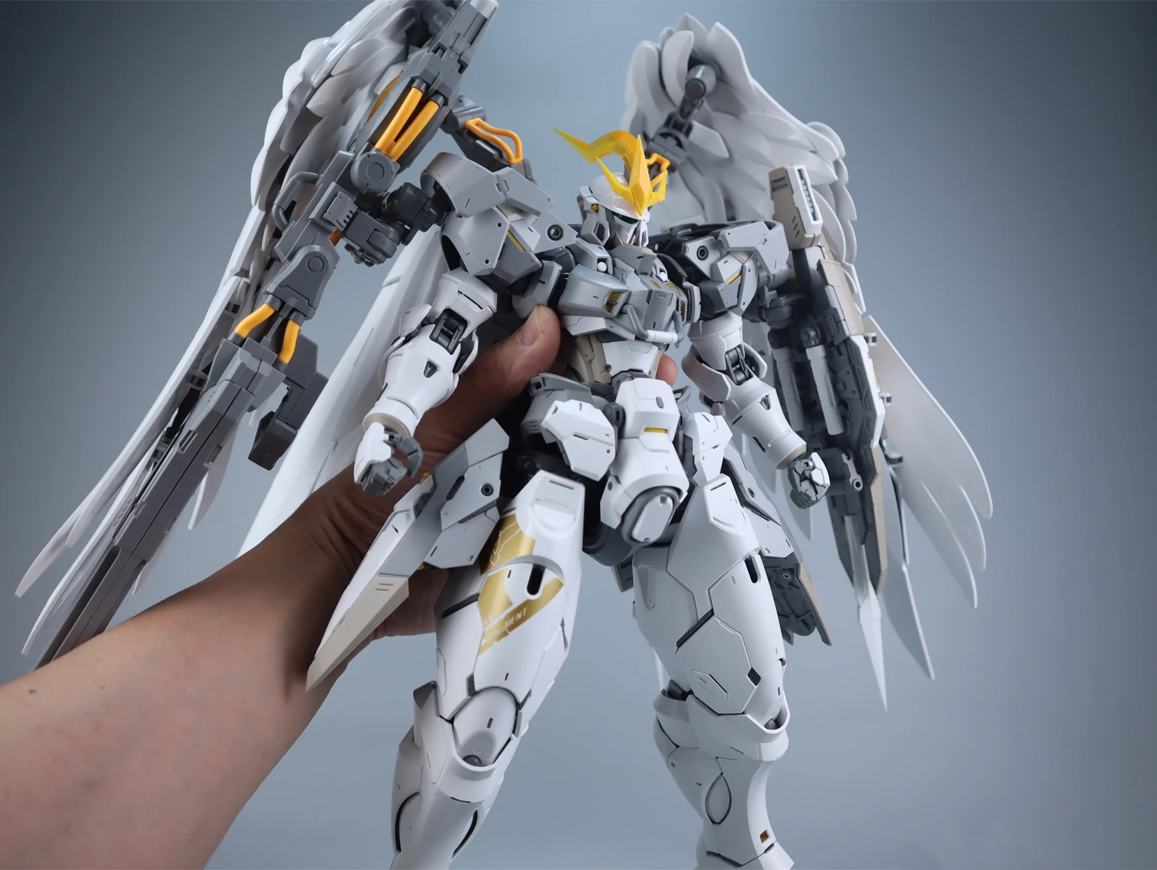 

В наличии: Сборная модель Strangework MONUMENT-EX PEPAIRTYPE, пластиковая фигурка-меха, масштаб 1/60, Tallgeese Flugel OZ-00MS