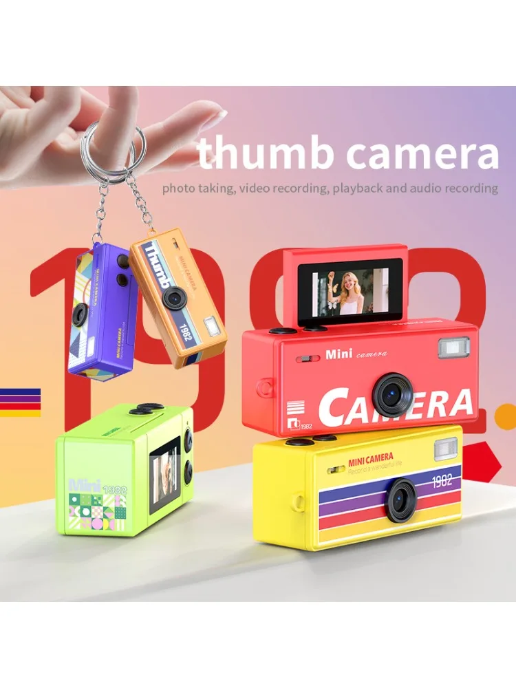 Mini Nieuwe Sleutelhanger Camera 1080P HD Digitale Camera Sleutelhanger Draagbare Retro CCD Digitale Camera Zak DV Videorecorder Flitslamp - afbeelding 2