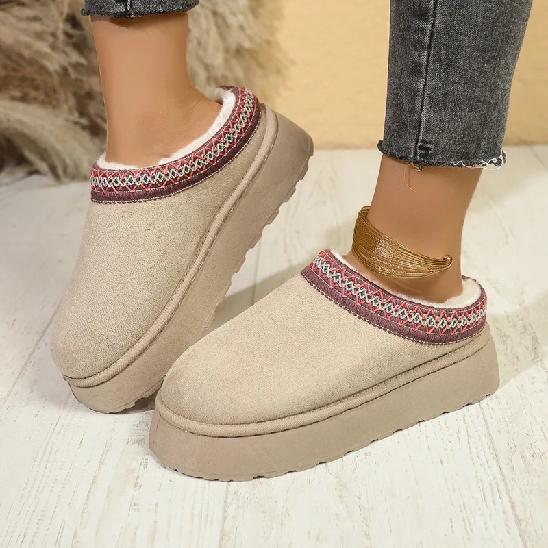 Snow Boots Women Winter New Cashmere Warm Thick Soles Without Heel-covered Half Slipper Cotton Woman Shoes Cashmere Warm Boots