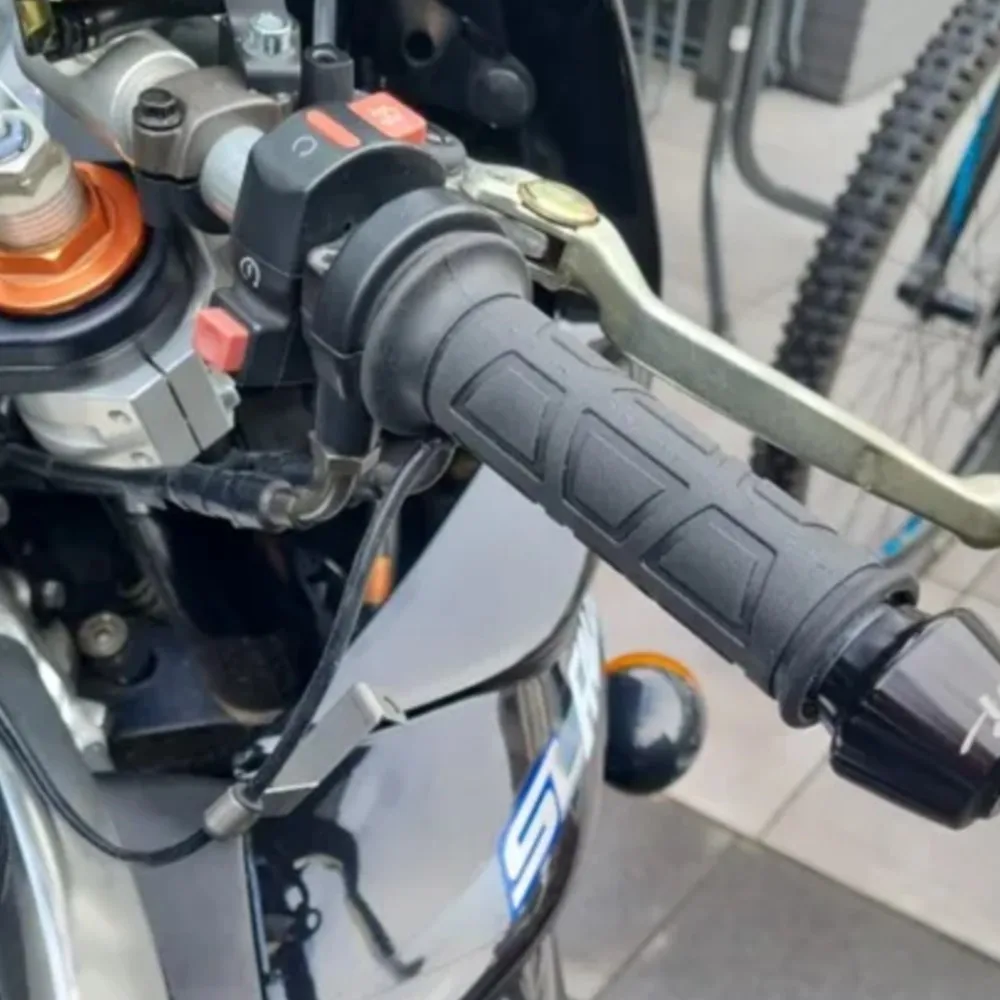 

For Yamaha MT09 MT07 MT10 MT03 MT 09 07 03 10 MT-09 MT-07 MT-10 MT-03 Heated Grip 12V 22mm Motorcycle Scooter Hand Heated Grips