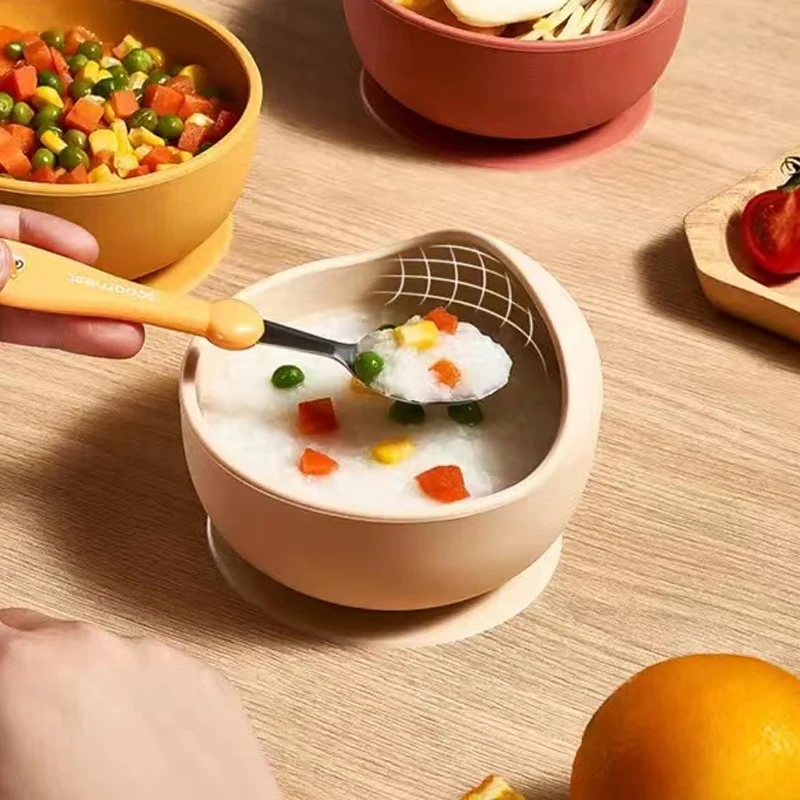 Ensemble de bols d'alimentation en silicone de qualité alimentaire pour bébé, bol d'alimentation étanche pour enfants avec cuillère, ensemble de vaisselle britannique pour enfants, document solide