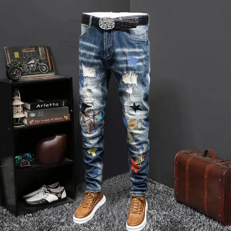 Retro Embroidered Patchwork Hole Men Jeans Hip Hop Fashion Trendy Jeans Pant Men Printed Ripped Jean Men Slim Jeans Without Belt