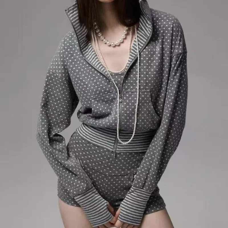 

Американские винтажные толстовки в стиле панк в полоску в стиле пэчворк Y2k, субкультурные куртки с волнистыми точками, весенне-осеннее новое пальто для женщин