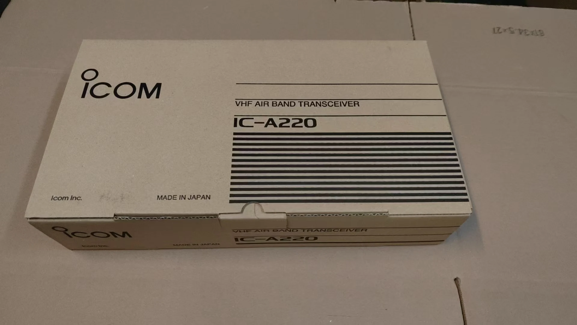 

ICOM IC‑A220 Портативная Авиорадиостанция Рация Для Пилотов Высокая Мощность Дальняя Связь Aviation Radio