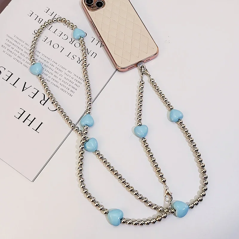 

Женская подвеска ручной работы с жемчугом и бусинами