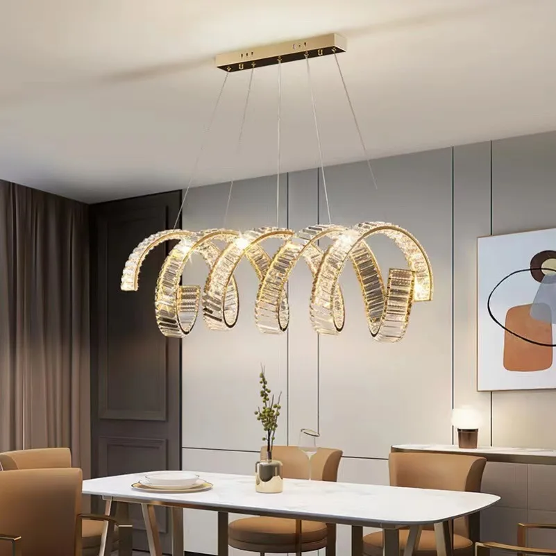 Lampadari moderni in cristallo a spirale per la decorazione della sala da pranzo lampada a sospensione di lusso dorata per apparecchio di illuminazione domestica a soffitto lustro a LED