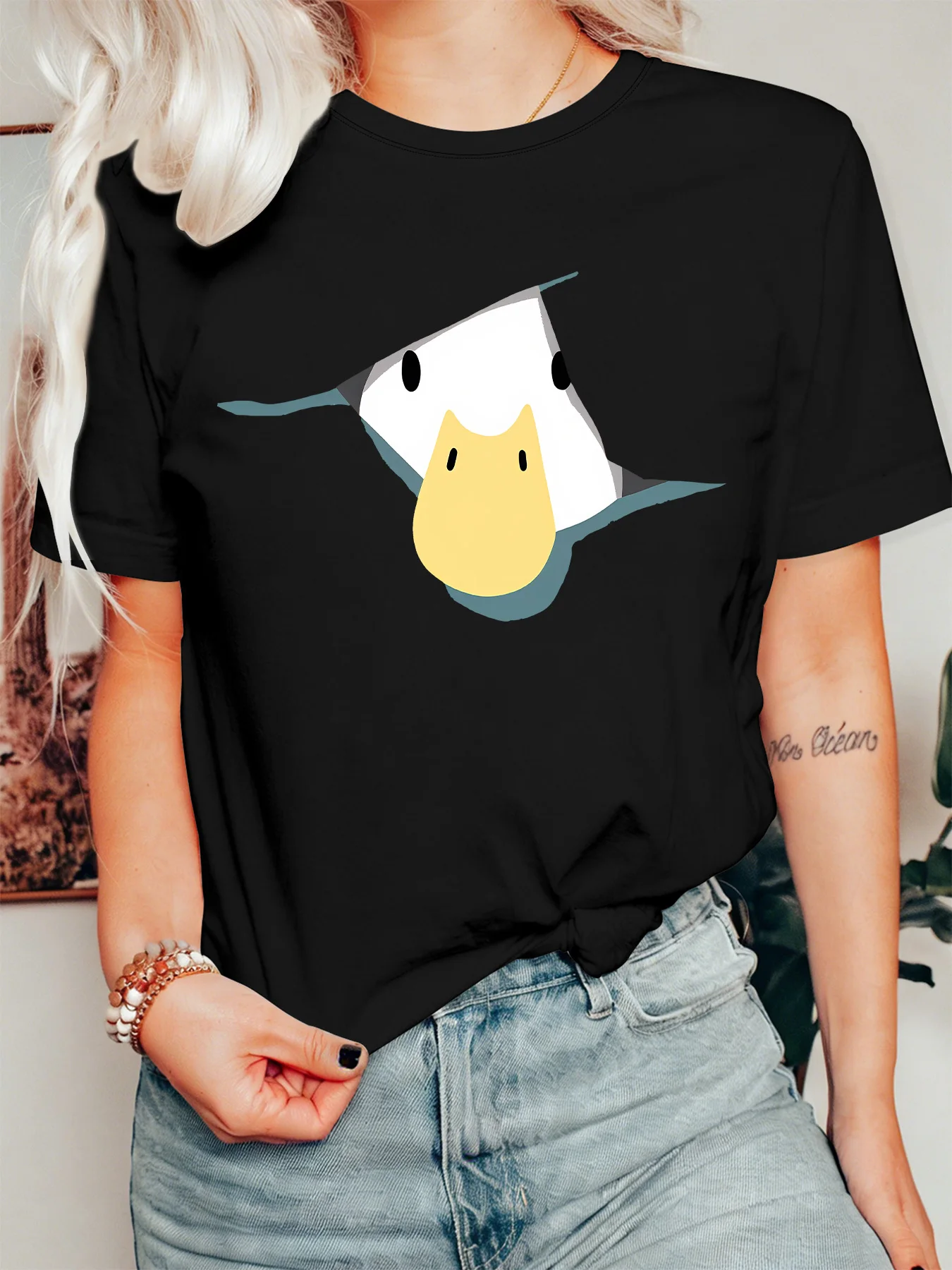 Cute Duck Peeking Through Cloth Womens T Shirt Humorous Bird Cartoon Graphic Tee Short Sleeve Casual Party Street Ladies Tops