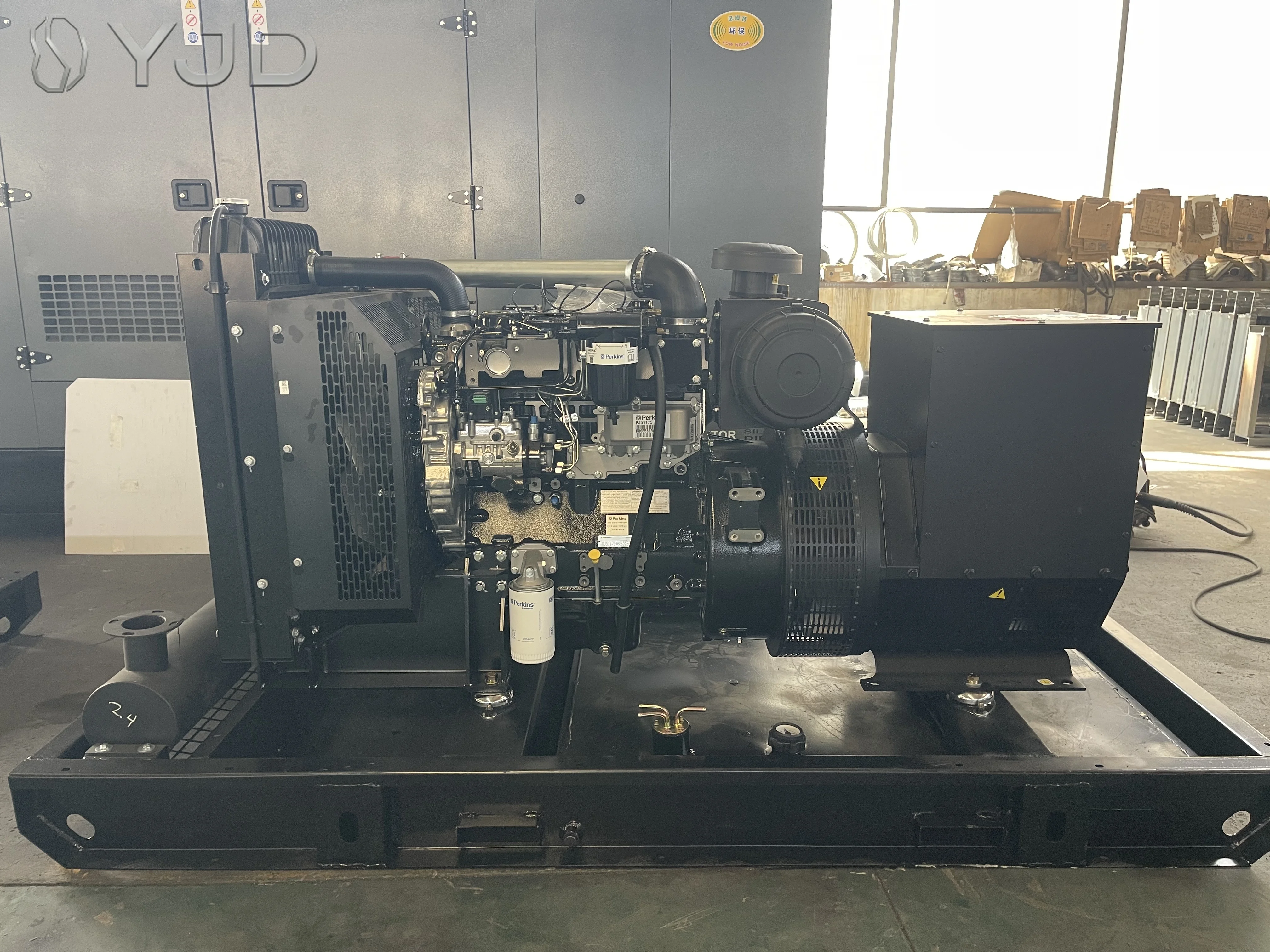Perkis 1104C-44TA2G 90KW 112KVA Diesel Generator Auto Start CE Certified High Efficiency With ATS 50/60Hz Open Frame Type