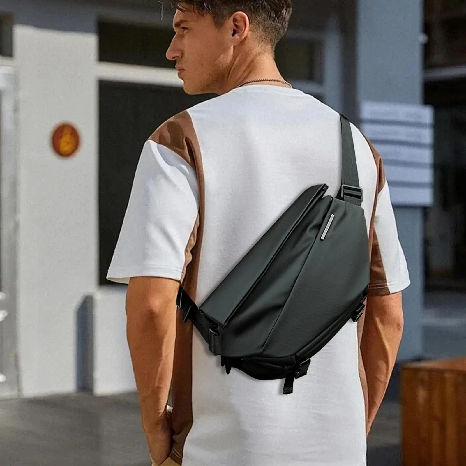 Herren Umhängetasche Wasserdichte Motorrad-Brusttasche Modische Lässige Crossbody-Schultertasche für Reisen Arbeit Telefon Zubehör Aufbewahrung – Detail 7