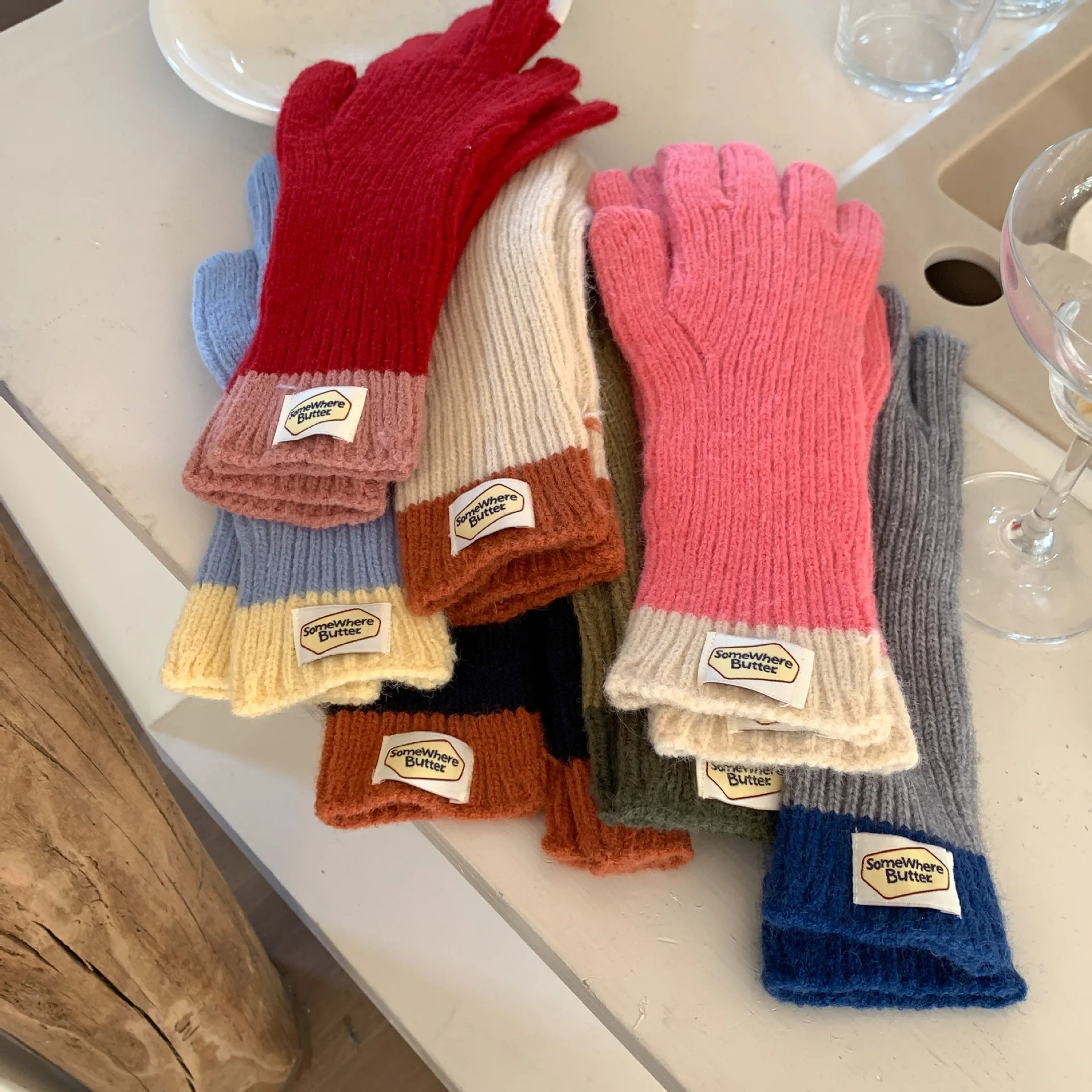2026 new Korean version of finger gloves, men's and women's autumn and winter cold protection, dew fingers can touch the screen