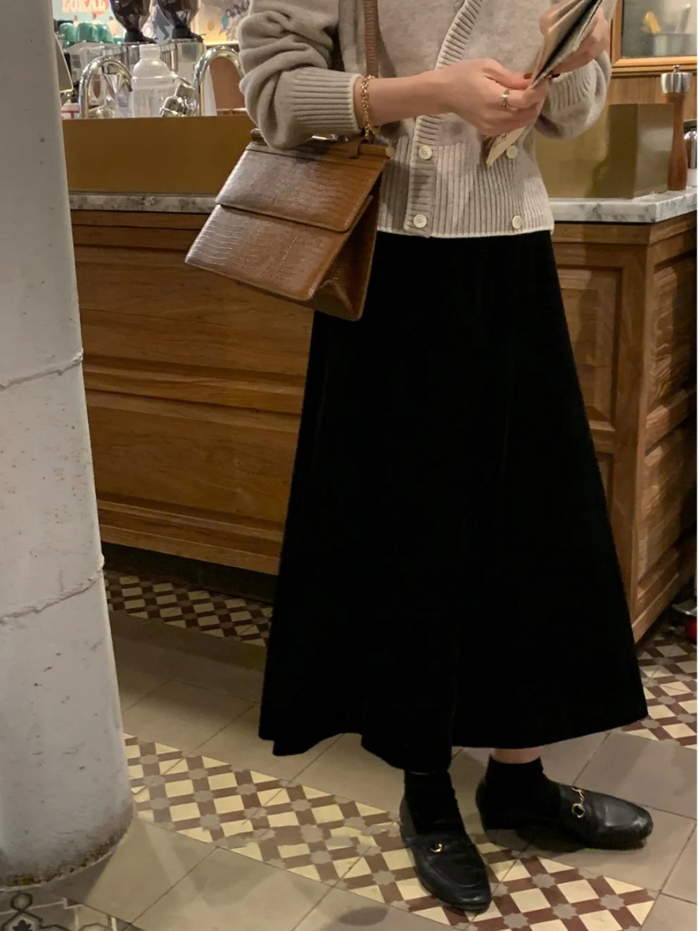 Real Shot ◆ Velvet Advanced Fan Retro Super Texture Versatile Temperament Commuter Leisure A Word Midi dress Skirt