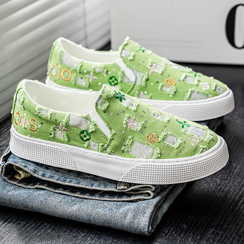 

Fashion Embroider Green Canvas Shoes For Man Designer Shoes Summer Platform Slip-on Shoes Man Outdoor Breathable Espadrilles Men