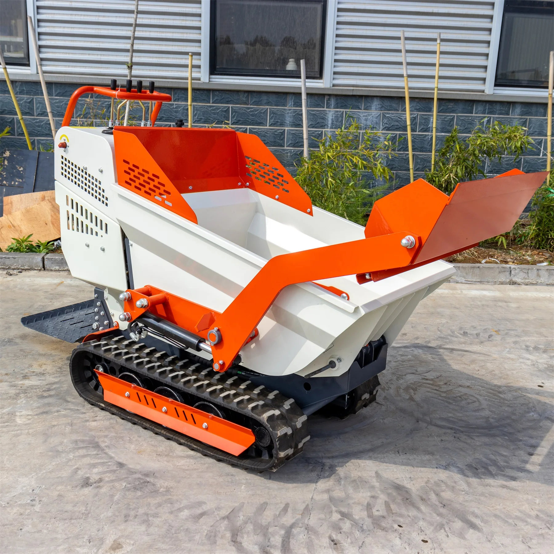 Mini Rubber Track Carrier Crawler Transporter Dumper For Sale