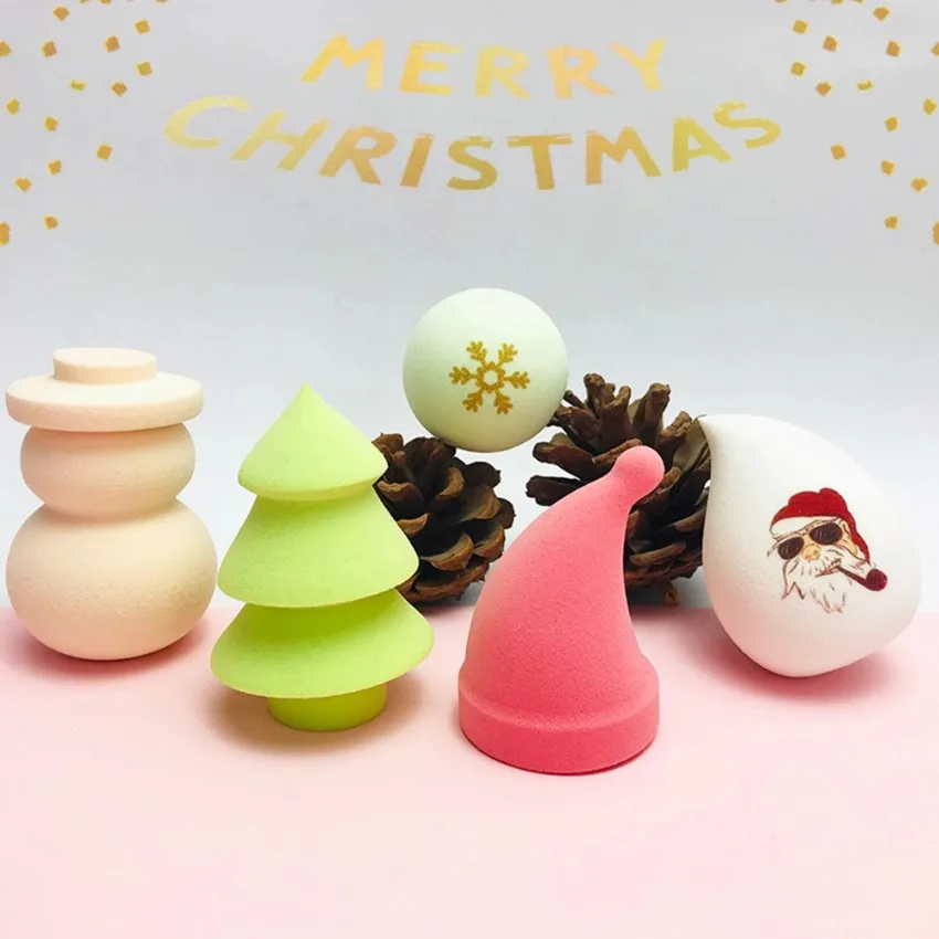 Custom 36styles Chrismas Makeup Puff Soft Portable Ball Gift Snowman Beauty Egg Christmas Hat Makeup Egg Bulk Makeup Tools