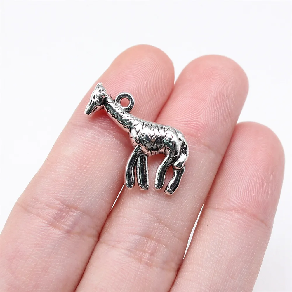 10pcs/lot 20x23mm giraffe Charms For Jewelry Making Antique Silver Color 0.79x0.91inch