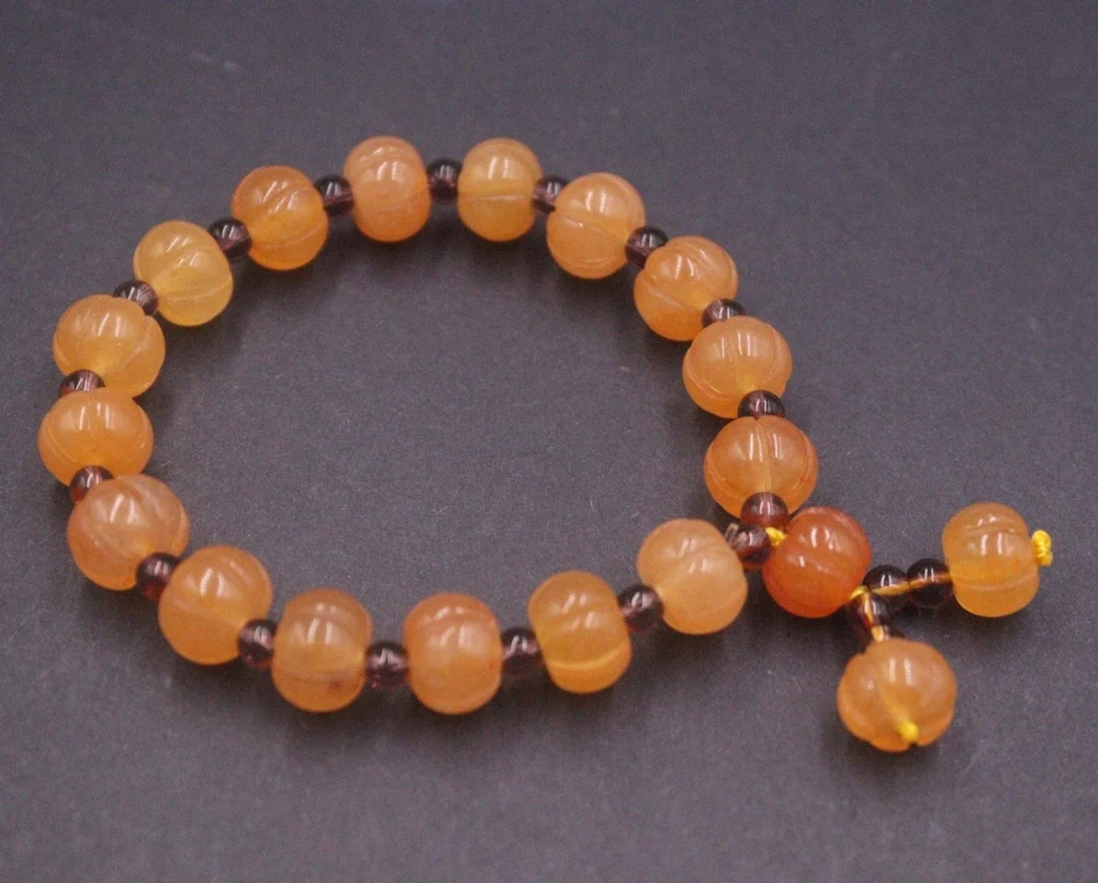 

Natural Yellow Jade Women Lucky Gift 10mm Carved Pumpkin Beaded Bracelet