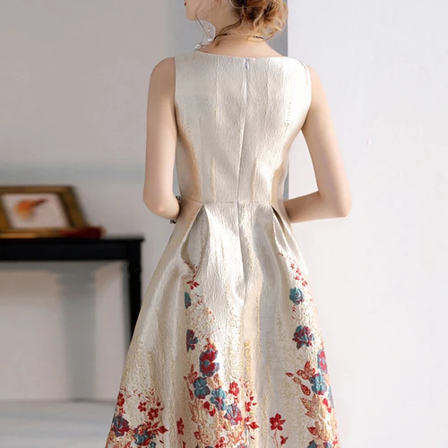 שמלות מוכנות ללבוש