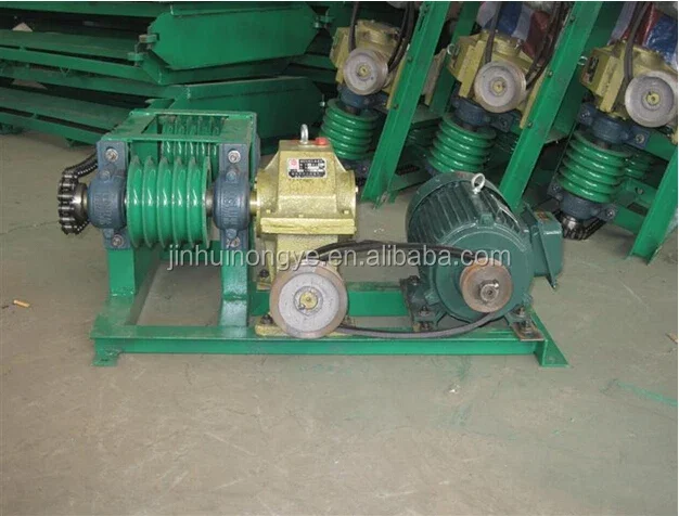 Manure Removal System Animal Pig Sheep Cow Duck Chicken Faces Manure Dung Cleaning Scraper Scraping Machine