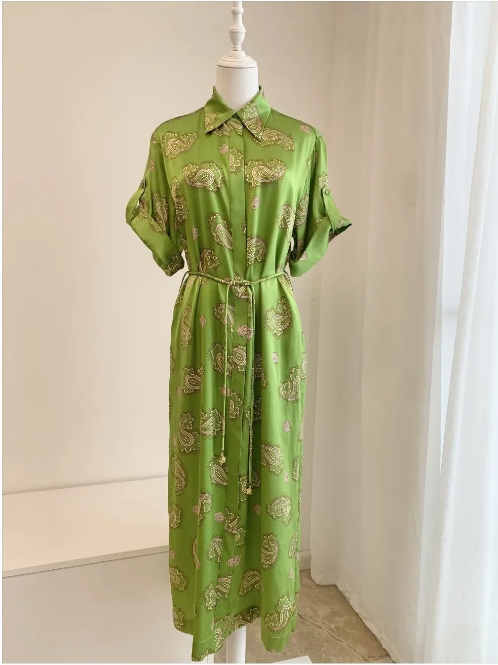 

Women's Robe 2024 New Spring Summer Silk Printed Covered Buttons Turn-down Collar Slim Vintage Short Sleeve Long Dress