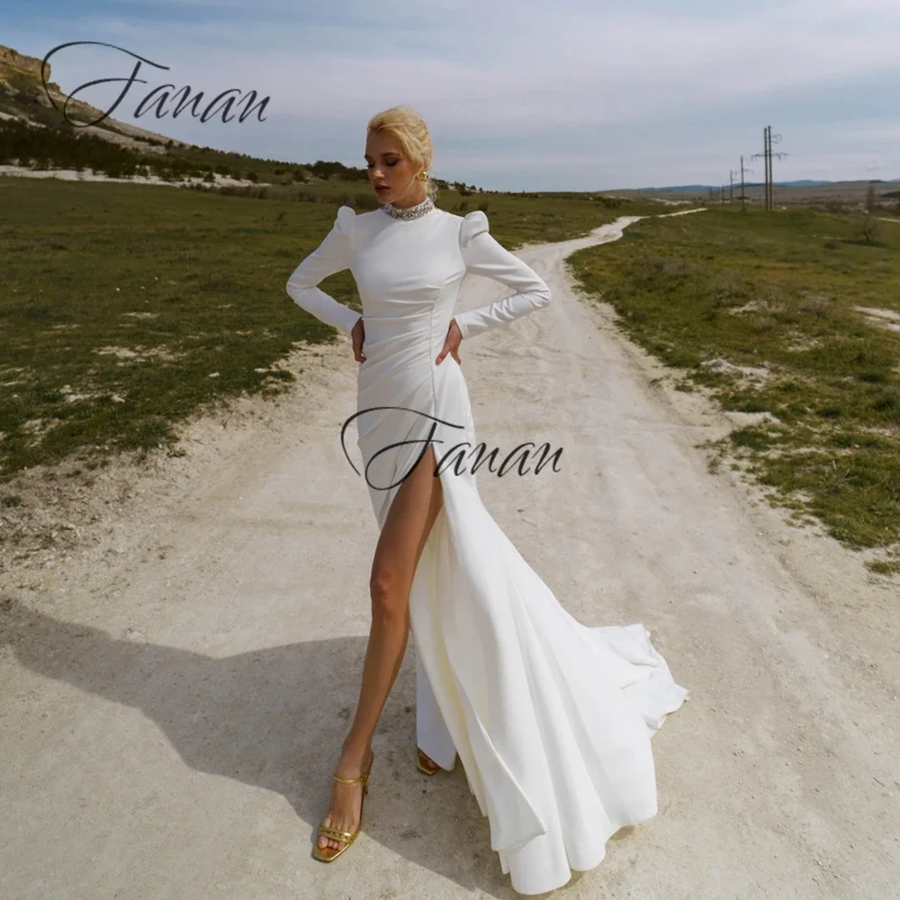 

Formal Long Sleeve Mermaid Wedding Dresses For Elegant Women With Train High Slit Gown Illusion Back Bride Dress