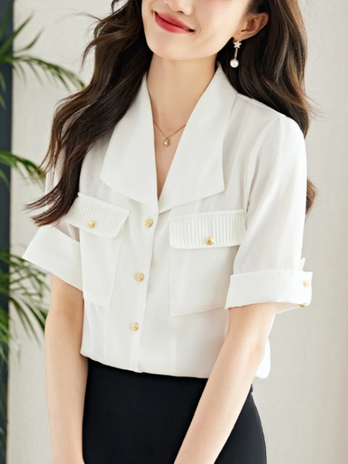 

Vintage Design Sensation Women's irt Summer New Sle Faionable Commute ort Sve Turn-down Collar Top