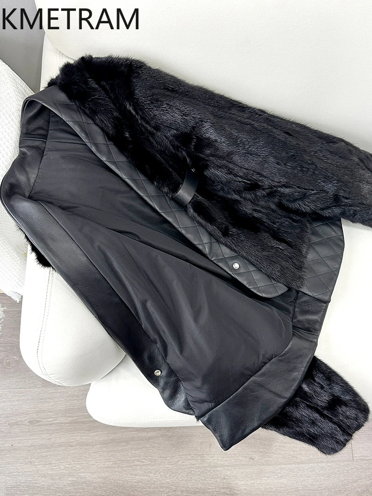 سترة نسائية من فرو المنك الطبيعي لعام 100% معطف فرو حقيقي أسود قصير فاخر ملابس شتوية عالية الجودة للنساء 2025 Fourrure