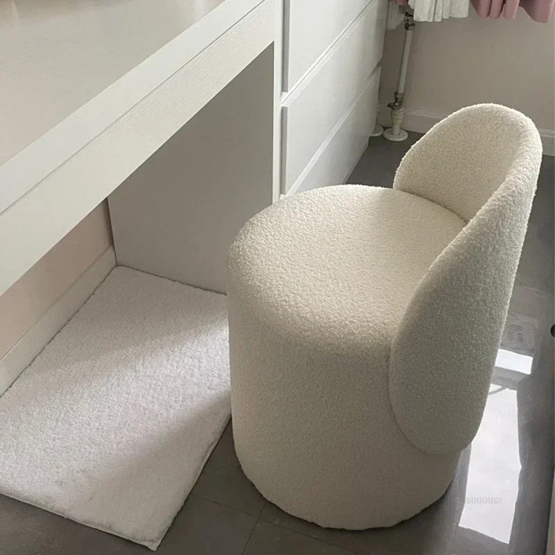 Backrest Makeup Stools Light Luxury Living Room Furniture Designer Lambswool Ottomans Home Bedroom Manicure Dressing Table Chair