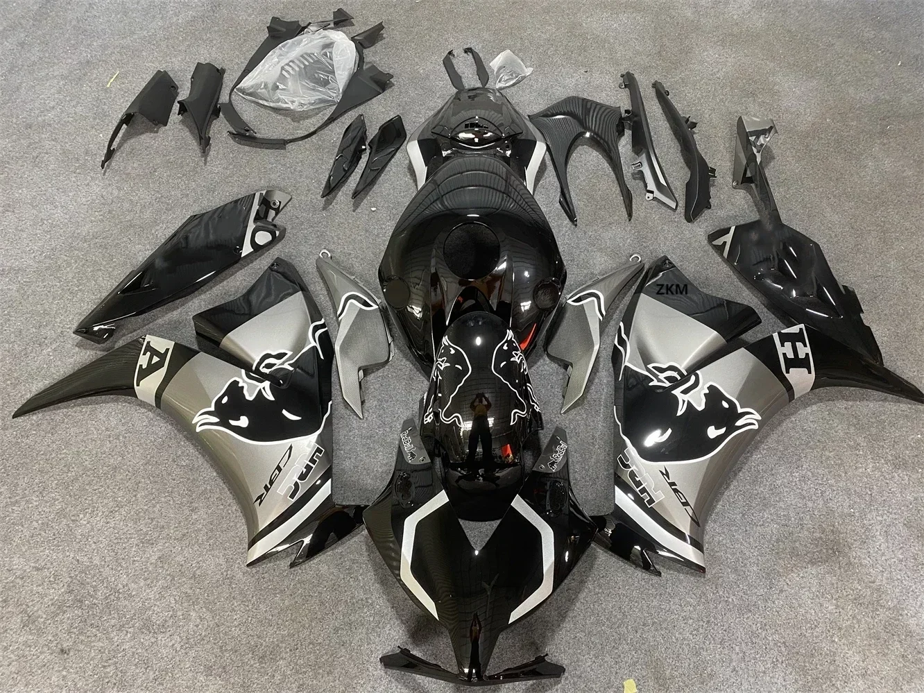 Motorcycle Fairing Kit For CBR1000RR 2012 2013 2014 2015 2016 CBR 1000 RR Bodywork Injection 1000RR Red Black Grey Bull