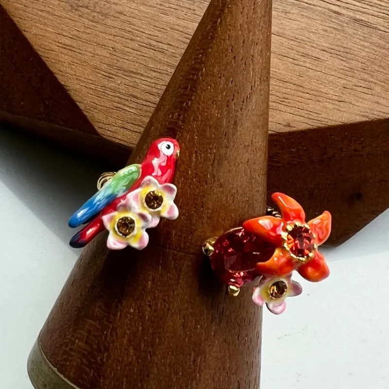 

French Style Gothic Design Hand-painted Enamel Glaze New Arrival Red Parrot Flower Ring for Girlfriend Exquisite Jewelry