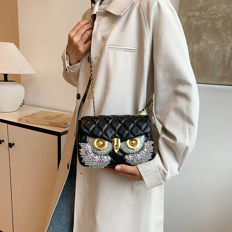 Luxury Designer Shoulder Bag Women Chain Crossbody Purse for girls Fashionable Small Golden Ball Tassel Bag Diamond Studded Bag