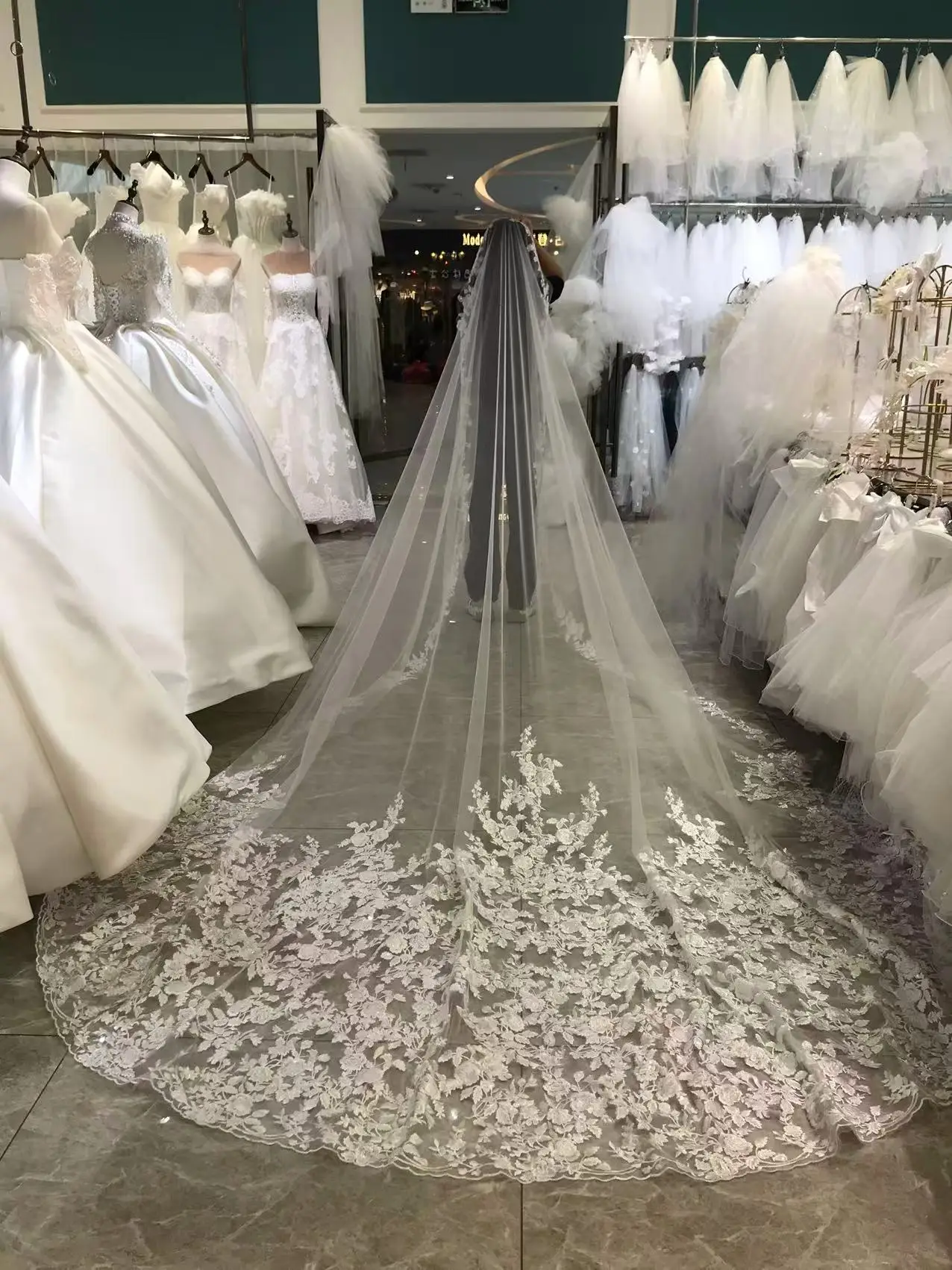 Kisswhite Lace Long Veils Custom Made 4.8 Meters Bridal Veils