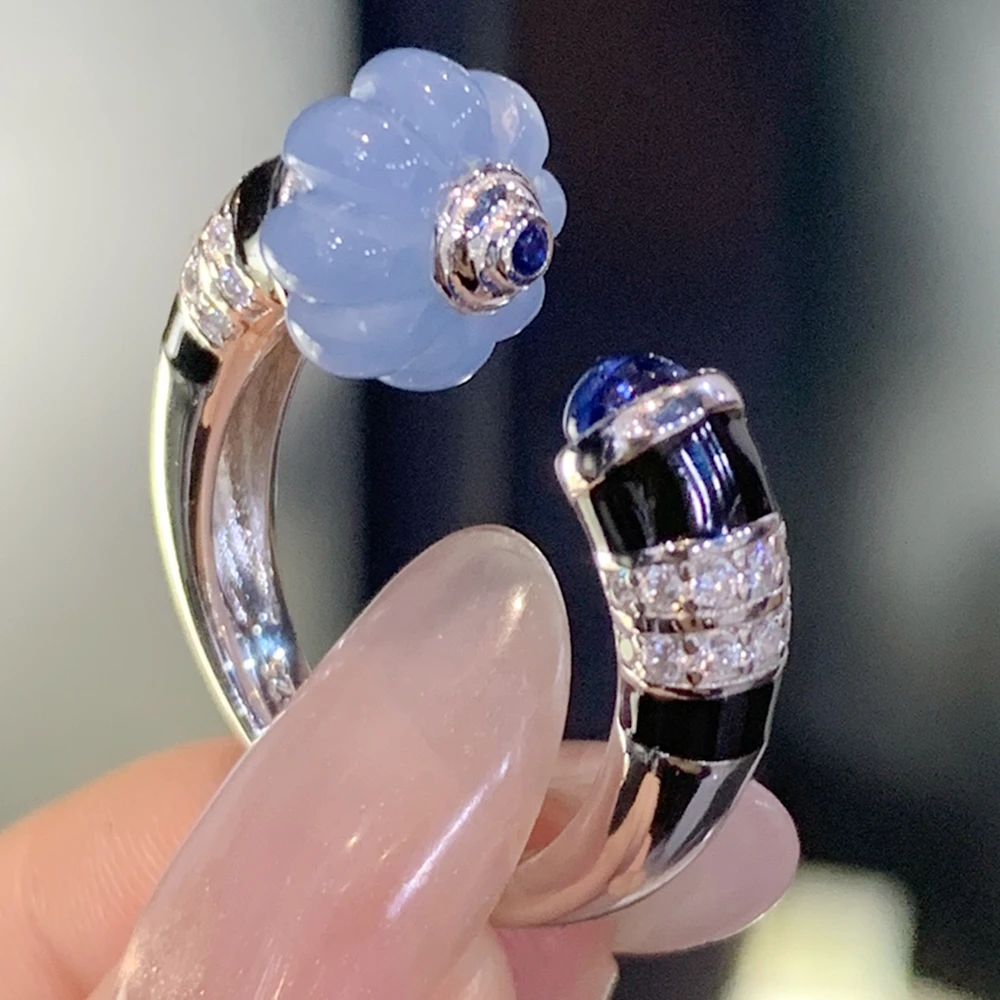 

KQDANCE Новые твердые кольца из серебра 925 пробы с черной эмалью и гравировкой из синтетического драгоценного камня в фруктовом стиле, большие ювелирные изделия из светло-голубого камня для женщин