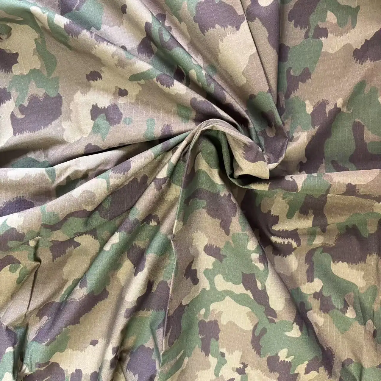 Nylon Cotton Swiss Army TAZ16 Camouflage Fabric Ripstop Waterproof Breathable Crack-Resistant Cloth for DIY Military Uniform