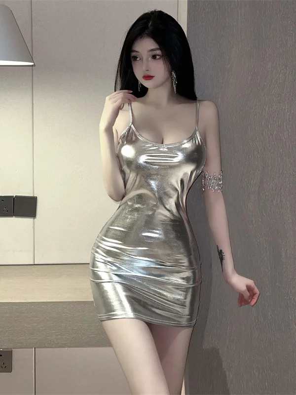 2023 Summer Women\'s New Sexy Spicy Girl Temperament backless Silver Slim Lacquer Leather Wrap Hip Fashion sling Dress 501R