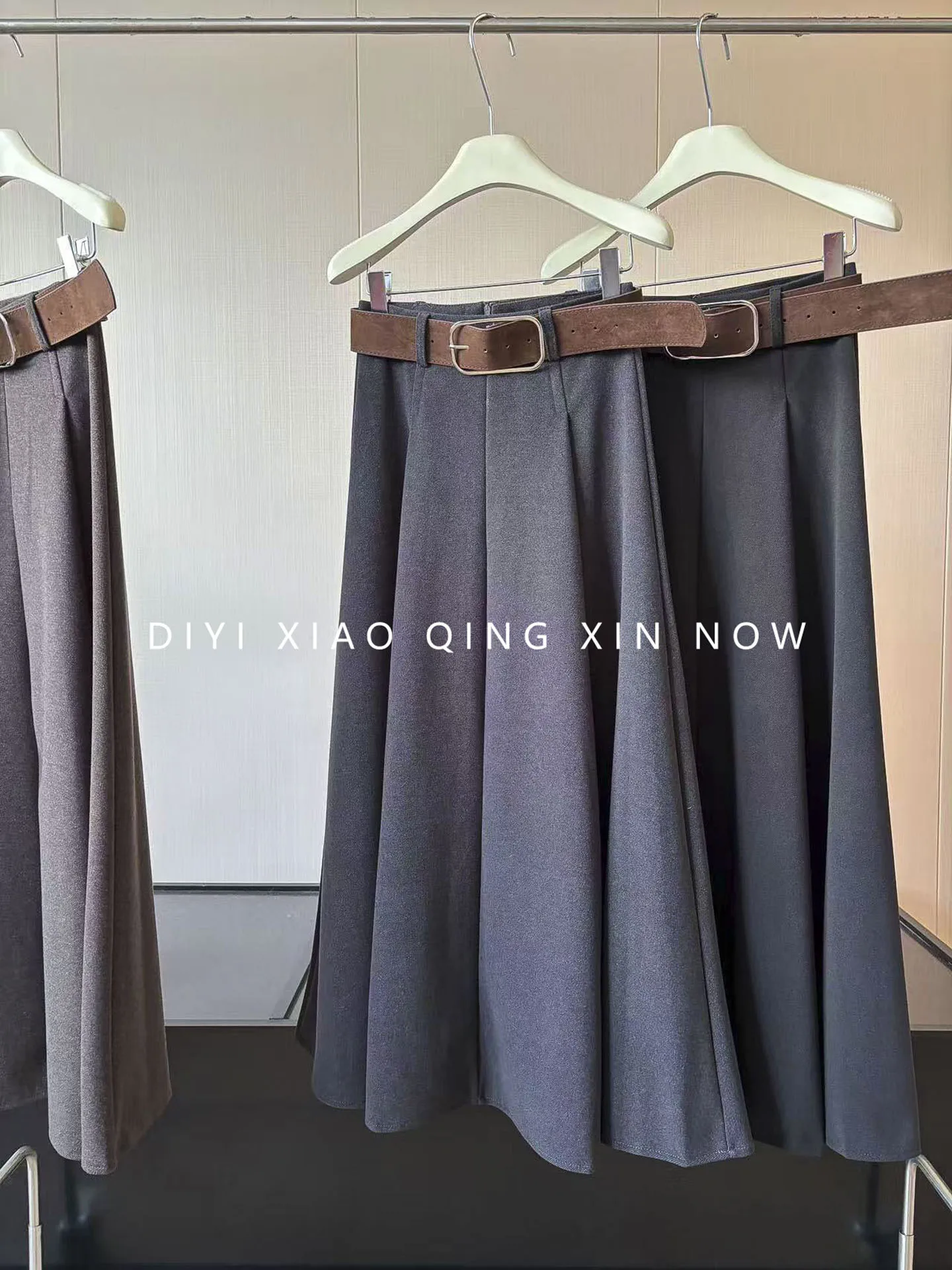Gray A-Line  Skirt Women's Autumn Winter 2026 New Fashion High Waist Polyester Fiber Elegant Woolen Umbrella Skirt